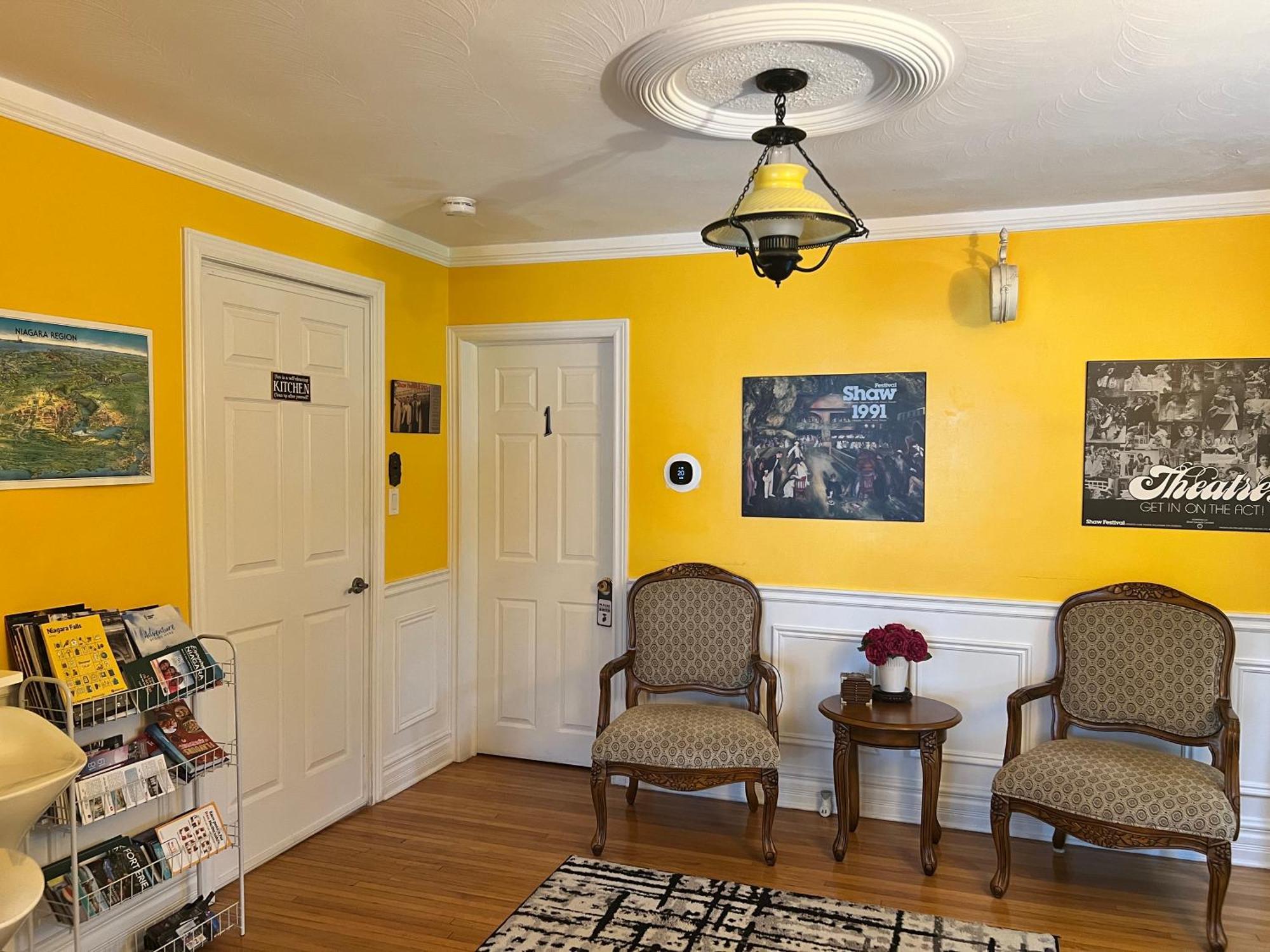 Cozy House B&B Niagara Falls Exterior photo